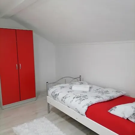 Slap Lägenhet Bihać