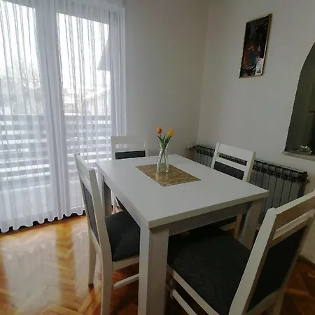 Slap Apartment